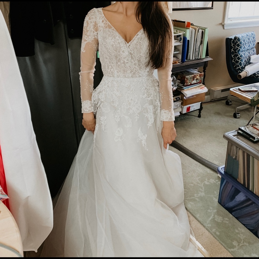 Hayley Paige Mara Gown Wedding Dress